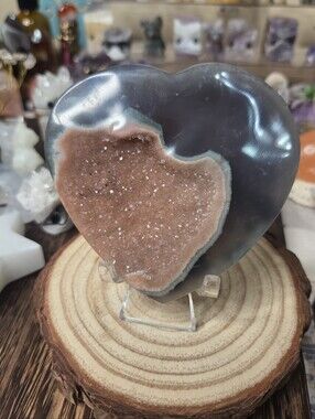 Druzy Agate Heart ( Harmon) 4 In
